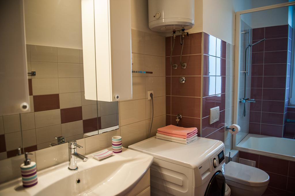 Downtown Apartment Nora Split Kamer foto