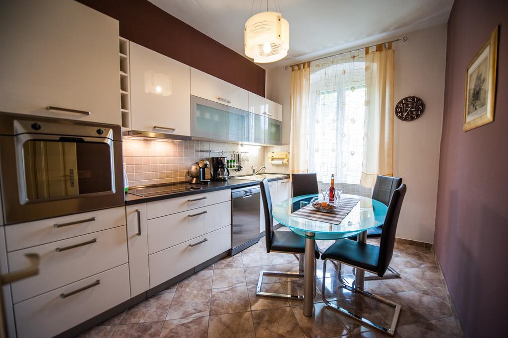 Downtown Apartment Nora Split Kamer foto