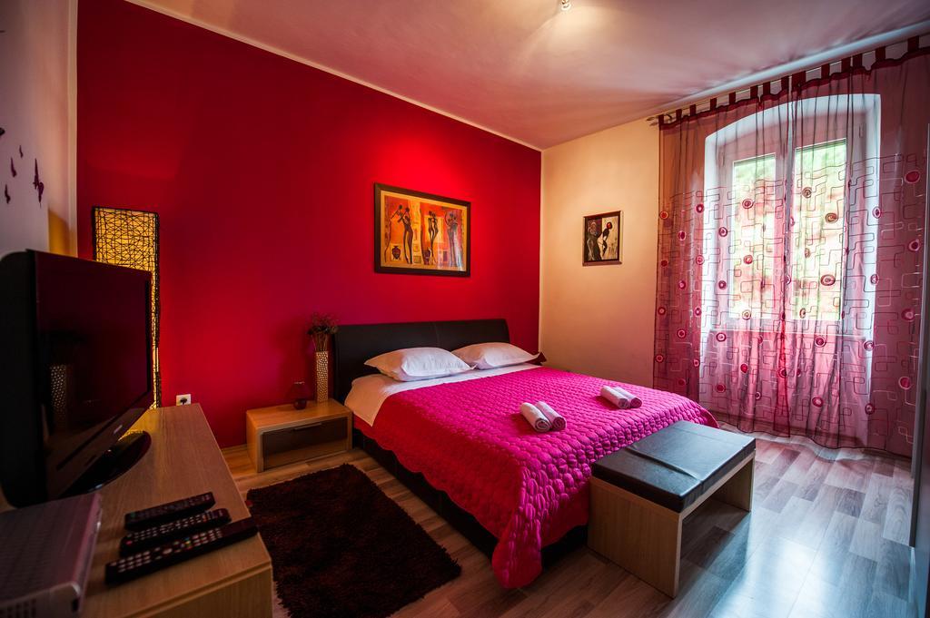 Downtown Apartment Nora Split Kamer foto